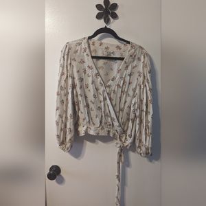 American Eagle, floral faux wrap shirt, size L